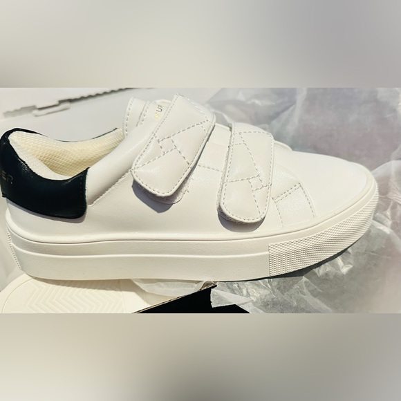 New Kurt Geiger White Leather Sneakers Size 2 - Picture 3 of 9